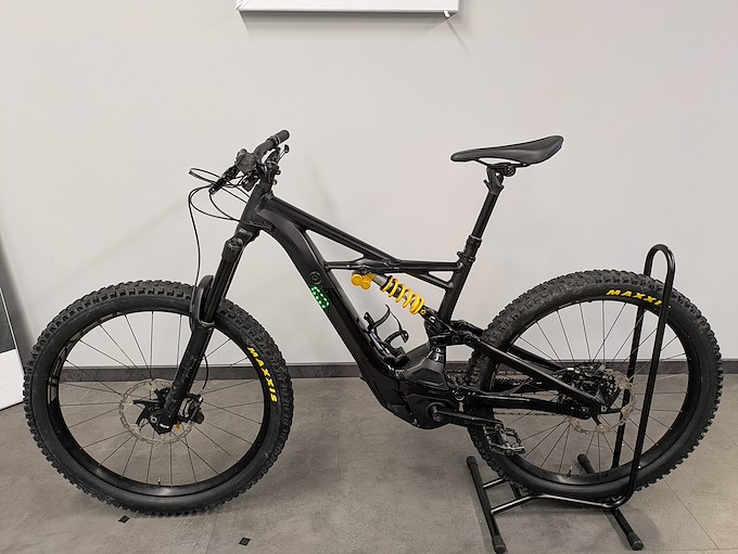 SPECIALIZED KENEVO